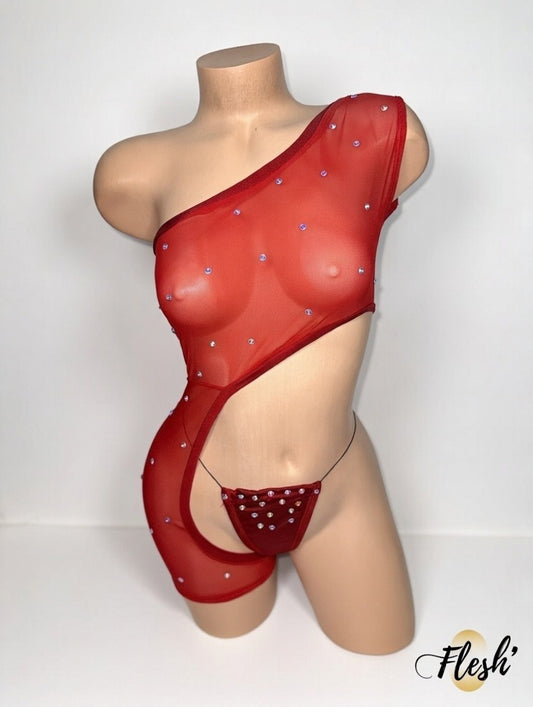 Scarlet Siren One-Shoulder Cut-Out Set